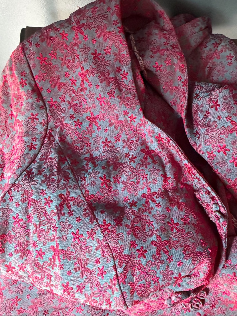 Floral Patterned Button-Front Blouse - Picture 4 of 4